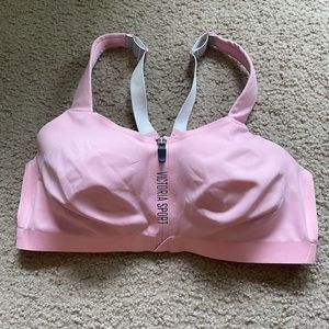 SUPER CUTE VS SUPPORTIVE SPORTS BRA!!